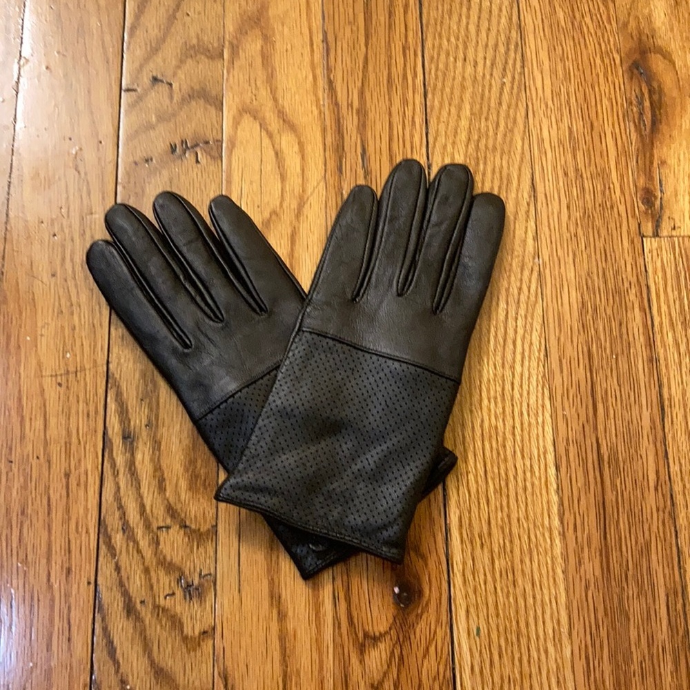 Leather Black Gloves Women (Medium)